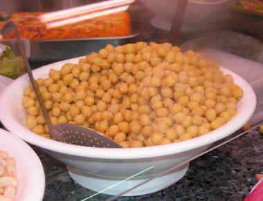 cooked chickpeas