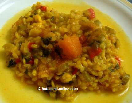 Photo of whole rice with vegetables