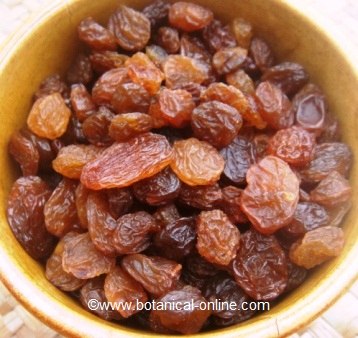 Raisins, sultanas