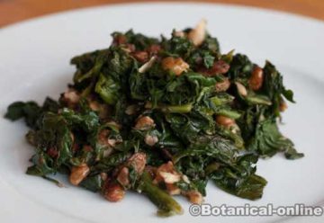 Spinach with walnuts recipe