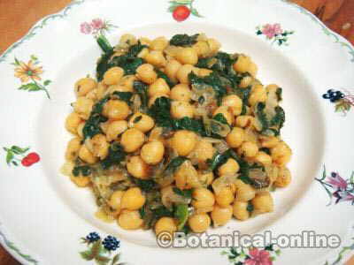 Chickpeas with spinach 