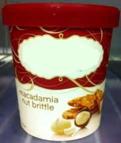 Macadamia ice-cream