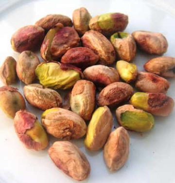 Shelled pistachios 