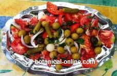 Varied tomato salad