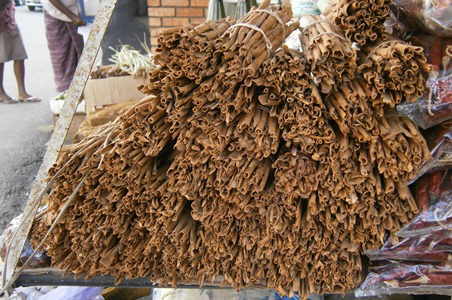 cinnamon in a market