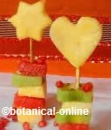 brocheta de frutas