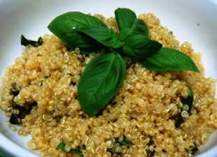 quinoa con albahaca