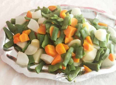 verdura con patata judia tierna y nabo